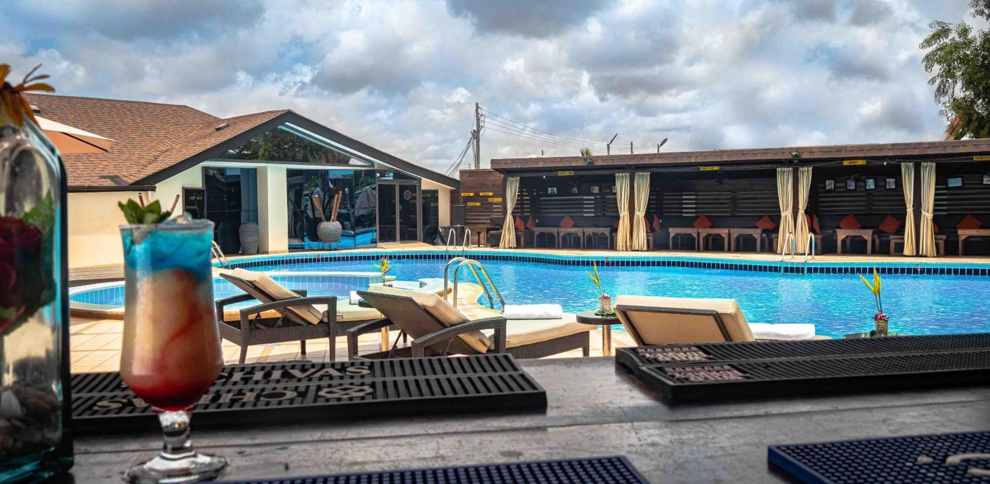Oak Plaza Hotels East Airport Accra Extérieur photo