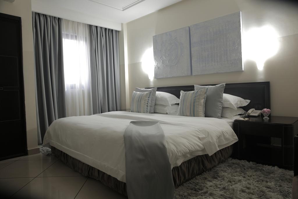 Oak Plaza Hotels East Airport Accra Chambre photo
