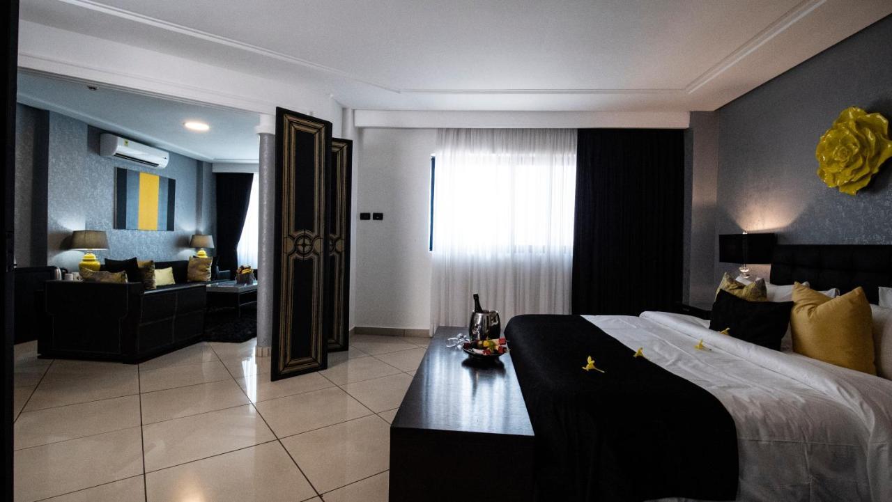 Oak Plaza Hotels East Airport Accra Extérieur photo